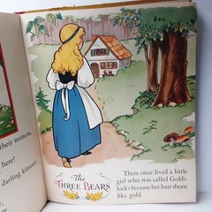 Vintage THREE FAMOUS STORIES Three Little Kittens Three Bears Three Pigs 1941