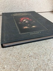 World of Warcraft: Chronicle Volume 1 Hardcover Preowned Dark Horse