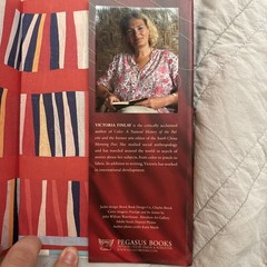 Fabric : The Hidden History of the Material World by Victoria Finlay (2022,…