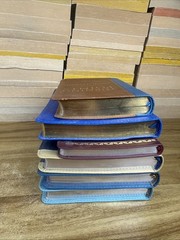 Lot of 5 David Jeremiah Leather Devotional Books Christian Set Leather READ