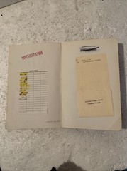 ENVIRONMENTAL INSIGHT;: READINGS AND COMMENT ON HUMAN AND By Robert M Chute 1971