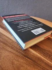 Signed Jocko Bookplate Extreme Ownership: How U. S. Navy SEALs Lead & Win