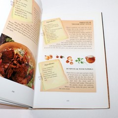 Paprika on the Dinner Table Laszlo Szakal 2003 Hungary cookbook