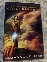The Hunger Games: Catching Fire 2 by Suzanne Collins (2013, Paperback, Movie…