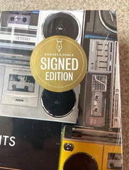 ✅🔥LL Cool J – The Streets Win 50 Years of Hip-Hop Greatness Book – *SIGNED*