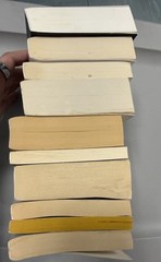 Lot of 10 books in the FRENCH Language Paperbacks. Mixed Genre