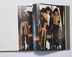 Annie Leibovitz: Photographs 1970-1990 First Editon Harcover Book Dust Cover