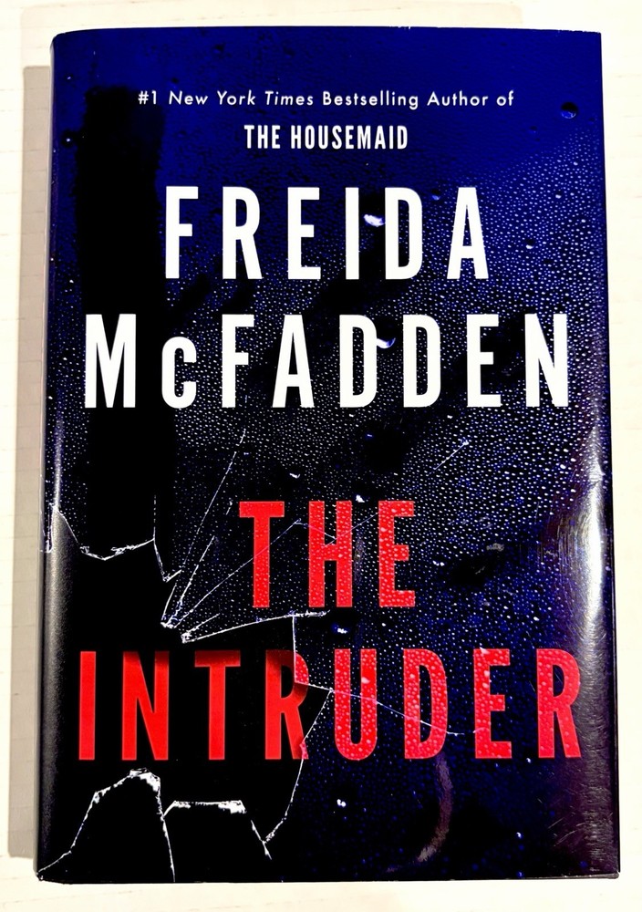 NEW- Deluxe hardcover THE INTRUDER Freida McFadden Sprayed Edges