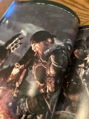 Bradygames GEARS of WAR Xbox 360 Strategy Guide Full Color Nice Pages Sent Flat