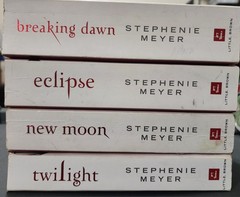 The Twilight Saga White Collection- Stephanie Meyer- Missing 1 Book