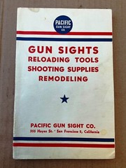 Vintage Original 1944 Pacific Reloading & Gun Sights Book 7 3/4″ X 5″ 134 Pages