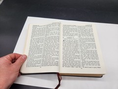 Holy Bible Winston Company INTERNATIONAL SERIES Self Pronouncing Vintage KJV
