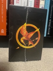 The Hunger Games Trilogy Box Set 3-BOOK-SET, Suzanne Collins 3 Paperback NEW