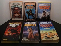 VTG Mixed Book Lot of 30 Fantasy Sci-fi: Brooks Hambly Del Rey ACE Books & MORE!