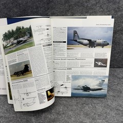 Encyclopedia of World Military Aircraft Single Volume Edition David Donald Jon