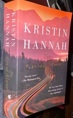 Great Alone : A Novel by Kristin Hannah (2019, Trade Paperback)