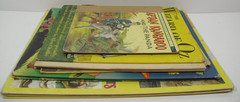Lot of 4 VTG Books for Crafting~Decor~Wall Art~Wizard of Oz~Bluebeard~Three Pigs