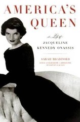 America’s Queen: The Life of Jacqueline Kennedy Onassis – Hardcover – GOOD
