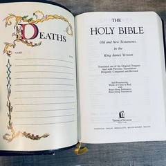HOLY BIBLE: KING JAMES VERSION GREEN LEATHERSOFT, By Thomas Nelson Giant Print