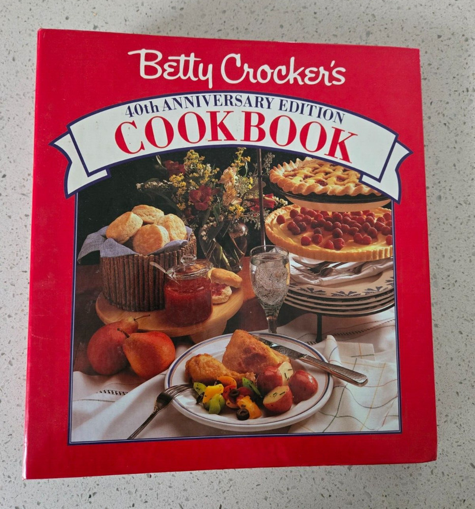 Betty Crocker’s 40th Anniversary Edition Cookbook – 1991 – 432 pages