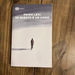Se questo è un uomo – Primo Levi – Peparback Italian translation