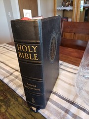 BIG Bible Authorized King James Version Rembrandt Edition Illustrated HC 1977