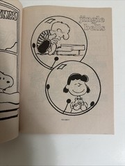 Peanuts Holiday Fun Coloring & Activity Book Snoopy Charlie Brown 30 pages 2003