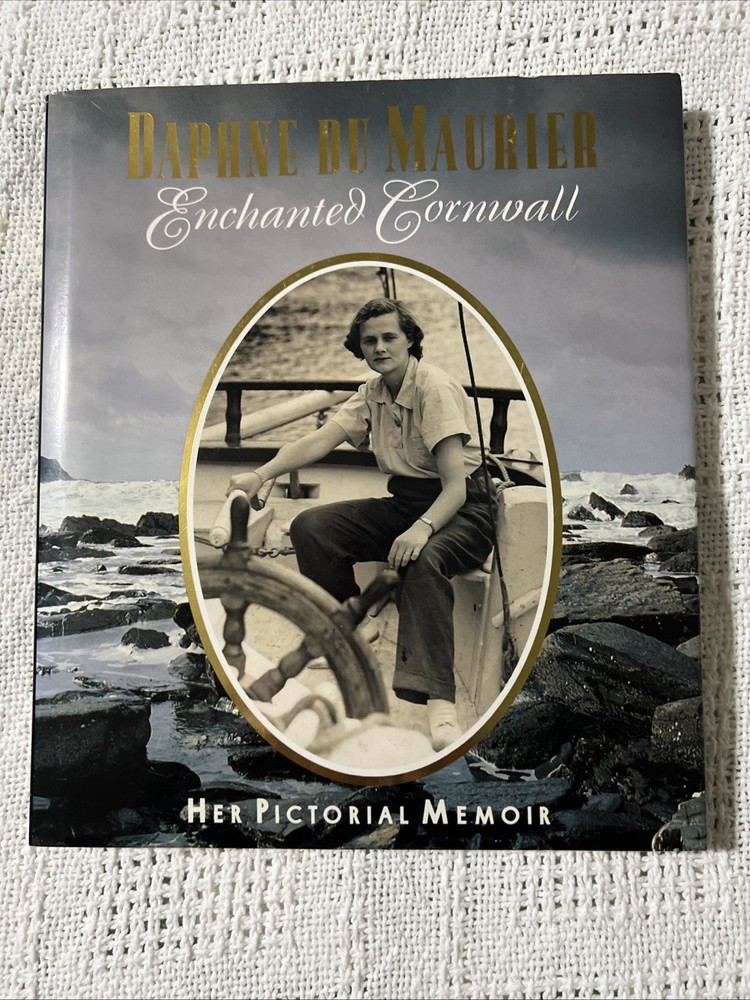 ENCHANTED CORNWALL: HER PICTORIAL MEMOIR