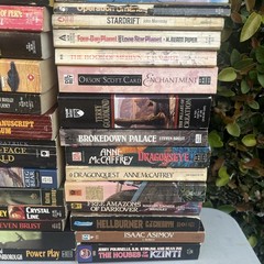 HUGE 122 BOOK LOT Vintage/Modern Mix Sci-Fi Fantasy Paperback Science Fiction