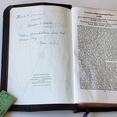 Vtg Holy Bible, International Series KJV Leather Lined Thumb Index John Winston
