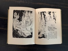 L. Frank Baum The Royal Book of Oz Hardcover Illustrated Reilly & Lee 1921