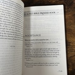 The NLT Bible Promise Book; Softcove- 1414369840, Ronald A Beers, paperback,