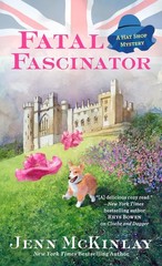 Fatal Fascinator (A Hat Shop Mystery) – mass market paperback McKinlay, Jenn