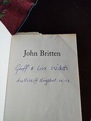 JOHN BRITTEN by Tim Hanna 2004.Paperback. 496 pages.Illustrated.