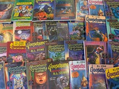 GOOSEBUMPS REPRINT Give yourself SERIES -PAPERBACK (1-42) books Free Ship