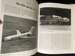 VICKERS VC10 by Lance Cole Aircraft Airplane Pictorial History LikeNew LN HC/DJ