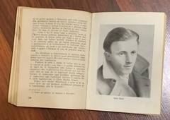 OLD ALBANIAN BOOK-VITE TE VESHTIRA-SEIT BUSHATI-1982-COMMUNISM TIME-174 Pages