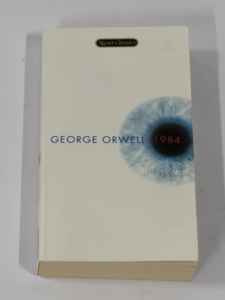 1984, George Orwell – A Signet Classic Vintage Paperback 1977