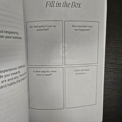 The Shadow Work Journal: A Guide to Integrate and Transcend your Shadows PB