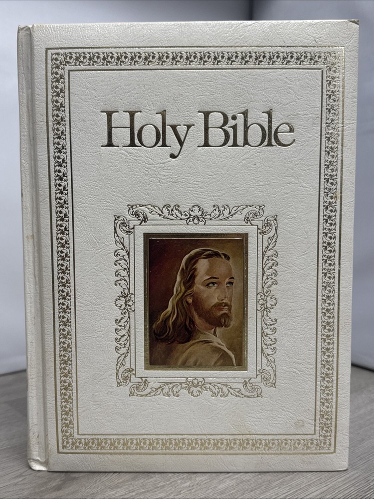 1978 Regency Holy Bible King James Version Red Letter Illustrated Leather 11.5″