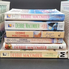 Lof of 11 Debbie Macomber Christmas Holiday Books Romance Multiple Titles HC PB
