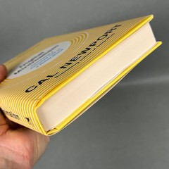 Digital Minimalism: Choosing a Focused – Hardcover, by Newport Cal – VERY GOOD