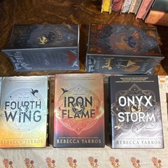 Fourth Wing, Iron Flame, Onyx Storm: True 1/1s & All Signed HCDJ