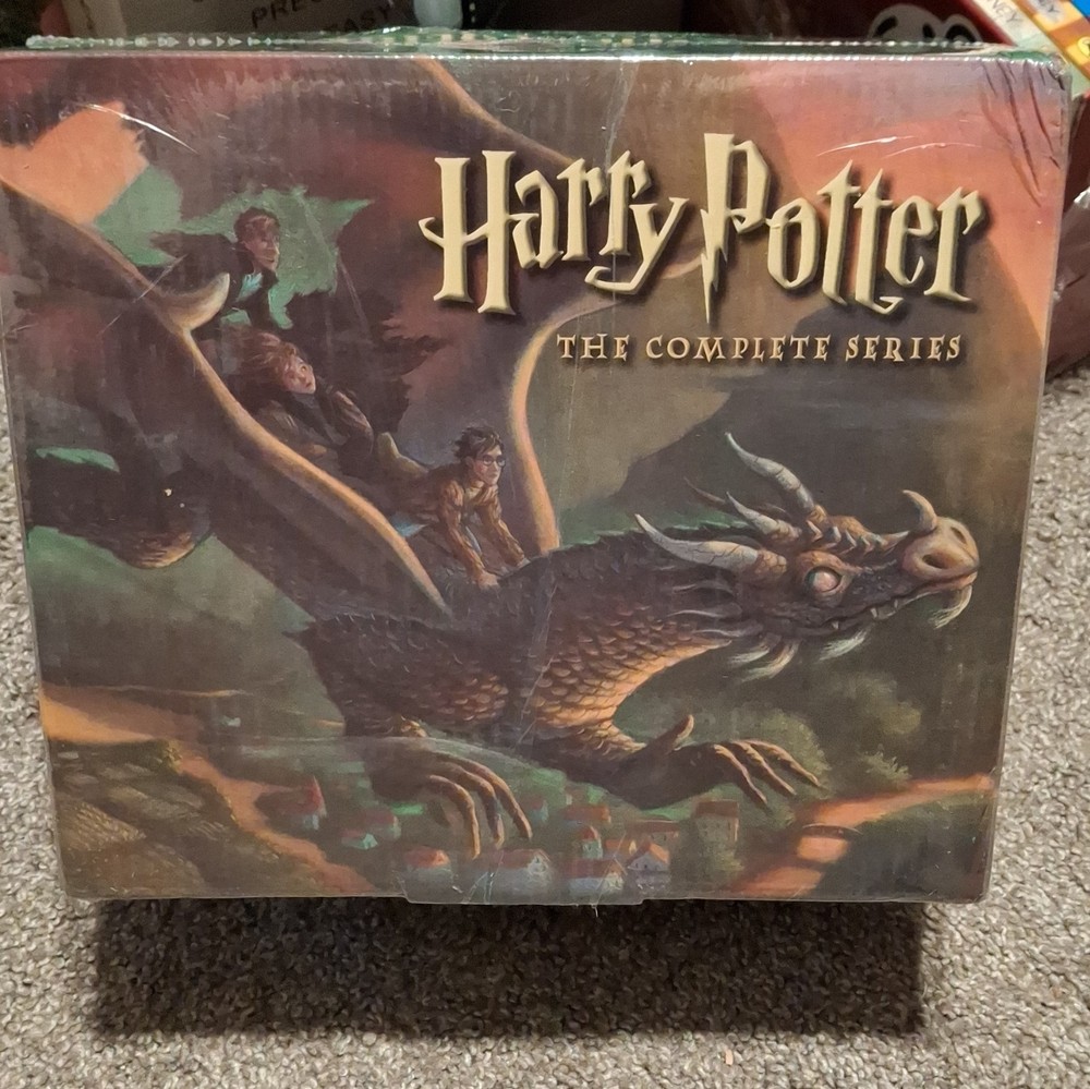 J.K. Rowling Harry Potter Series Books 1-7 Box Set Illustrated