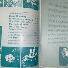 Vintage Easy Embroidery Ondori Paperback 84 Pages 1971 Florals, Animals, Crests