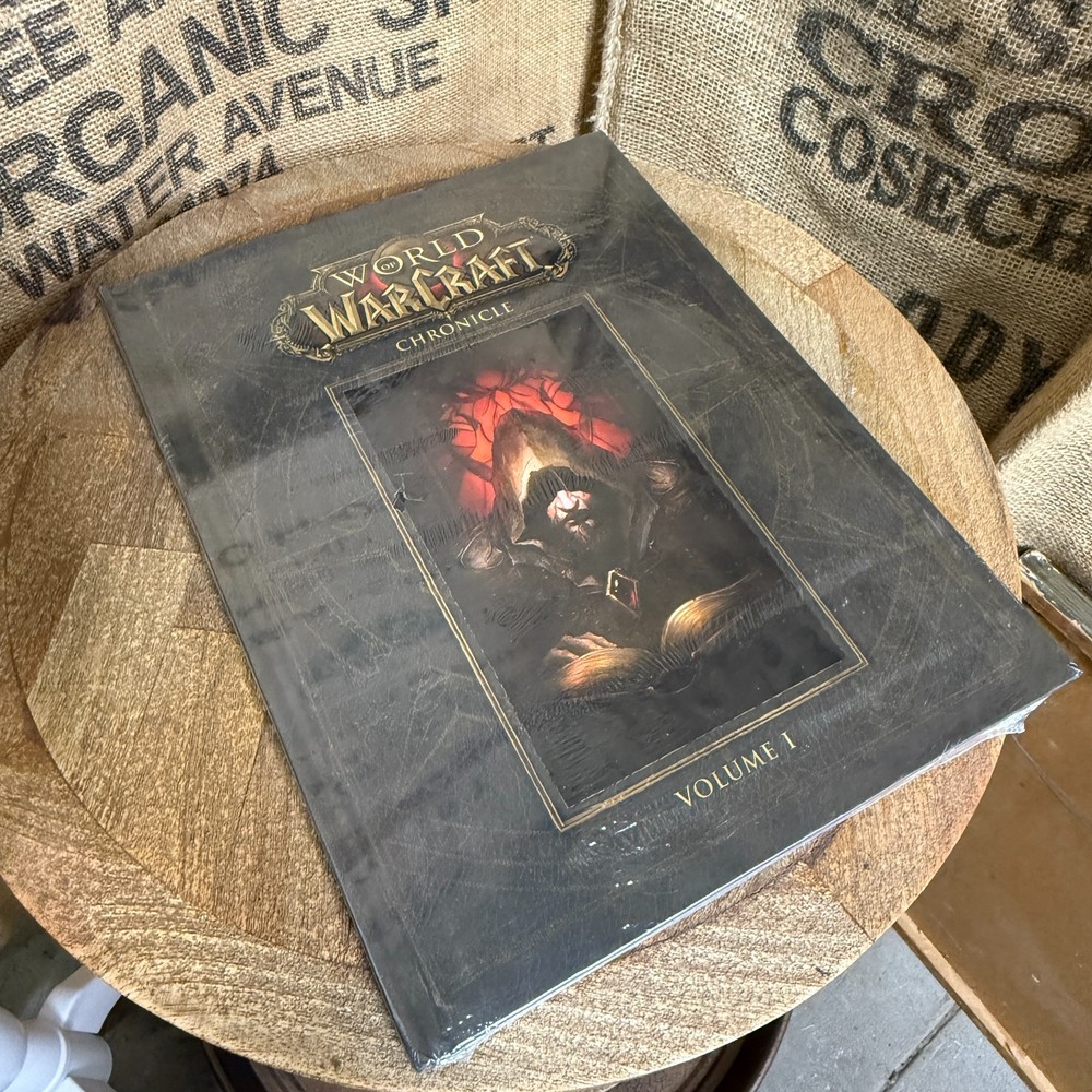 World of Warcraft Chronicle Volume 1 Blizzard Hardcover SEALED Dark Horse WoW