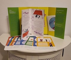 Sesame Street WORDS ARE EVERYWHERE Learning Series Bilingual Kit – Book DVD More