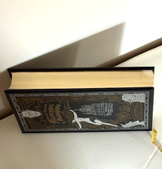 Михаил Булгаков. Мастер и Маргарита with Gold covered end of pages