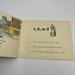 Smith’s Store Janis Asad Raabe c1981 Primary Readers Set 4 Modern Curriculum