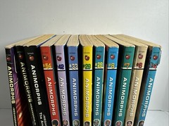 Animorphs Book Lot of 12 Applegate 2 damaged as shown